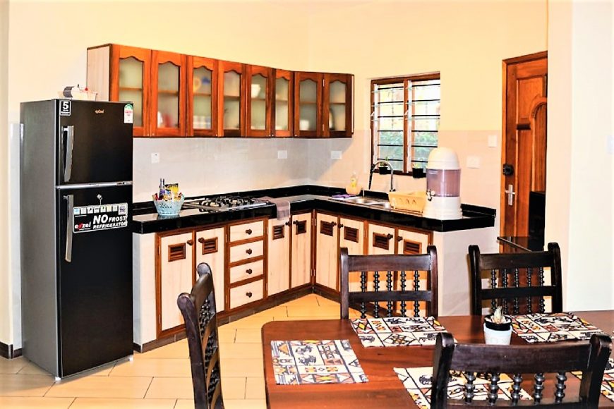 Villa R fully equipped kitchen with nice wooden finish